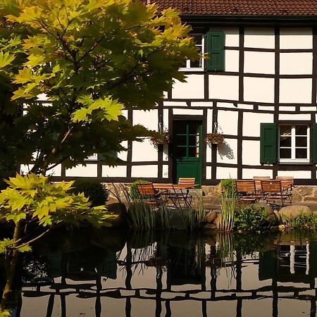 Gaestehaus Wahnenmuehle Erkrath Exterior foto